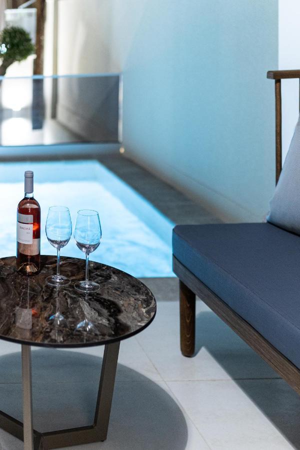 Ammos Luxury Apartments เนอาวรัสนา ภายนอก รูปภาพ