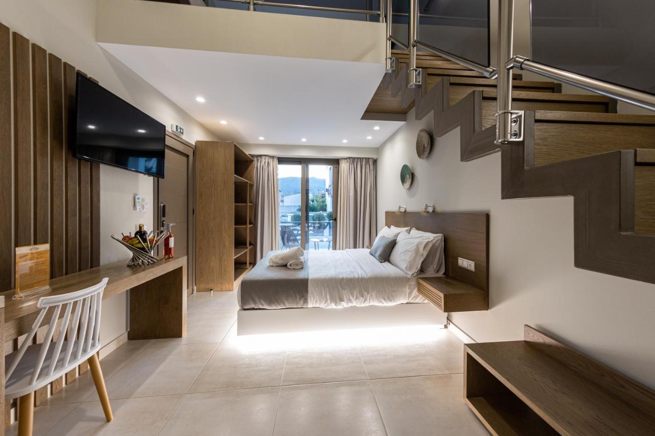 Ammos Luxury Apartments เนอาวรัสนา ภายนอก รูปภาพ