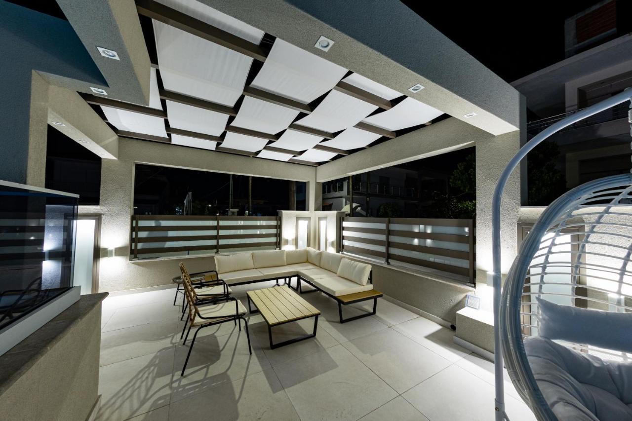 Ammos Luxury Apartments เนอาวรัสนา ภายนอก รูปภาพ